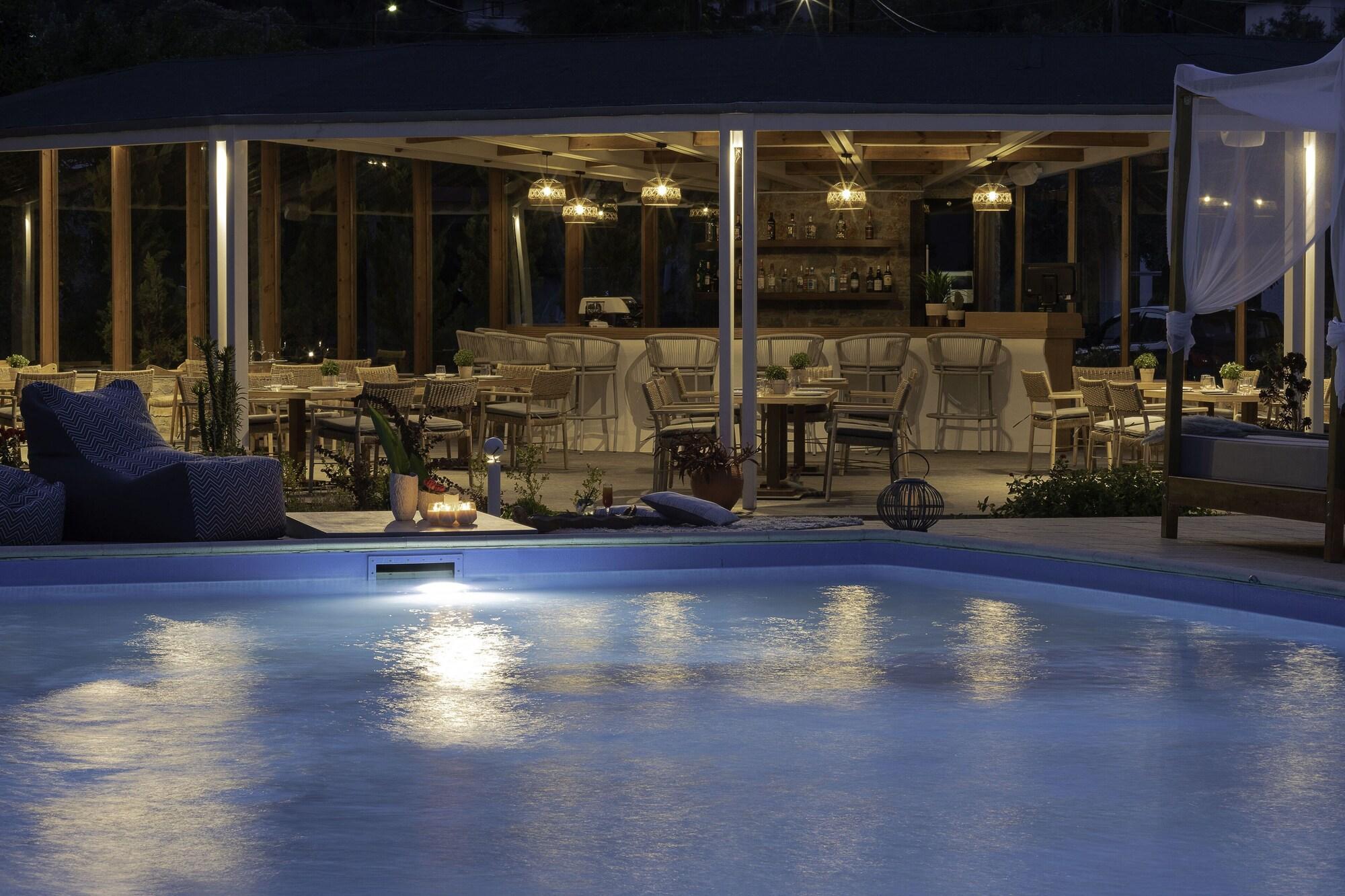 Avaton Hotel, Philian & Отель Скиатос